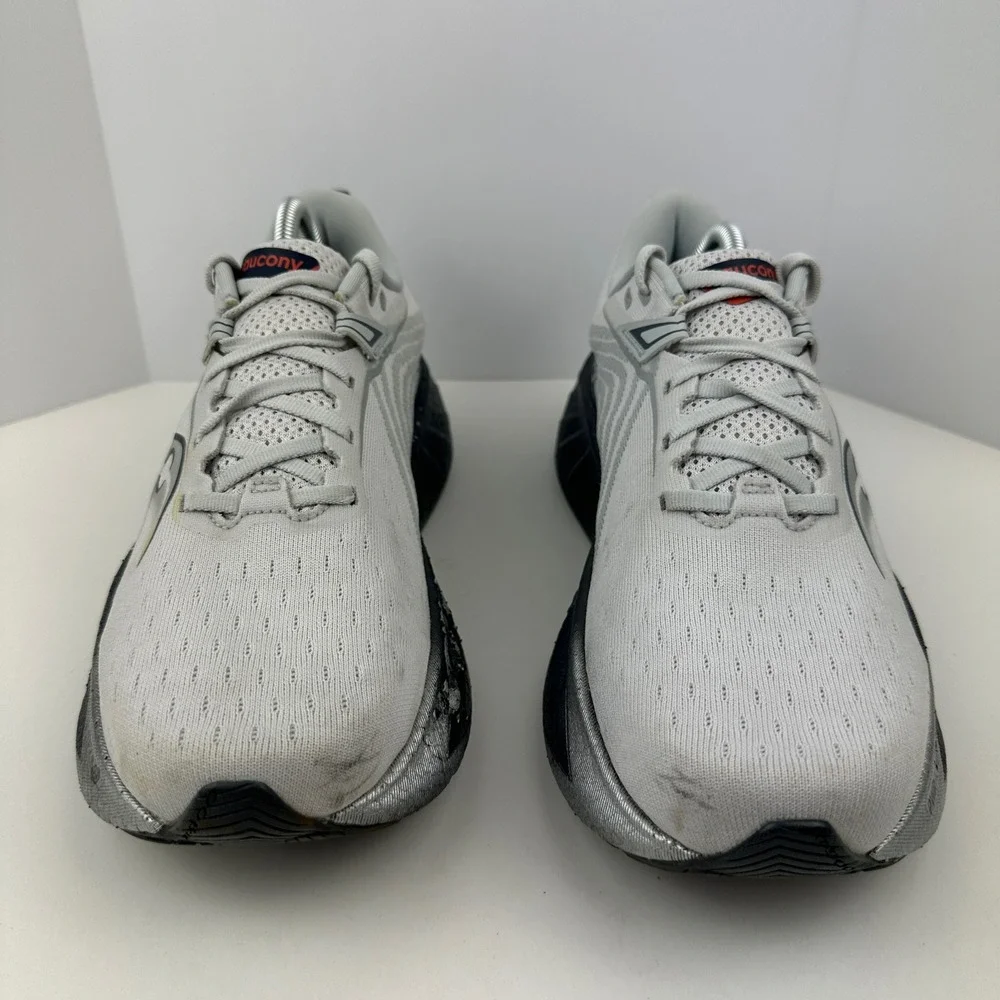 Saucony Triumph 22 Mens Running Shoes Alloy Navy Grey Athletic Sneakers Size 9